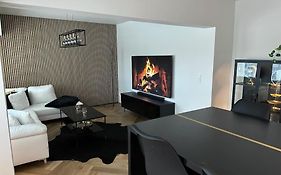Rewell Suite - Central Location And Nice View!